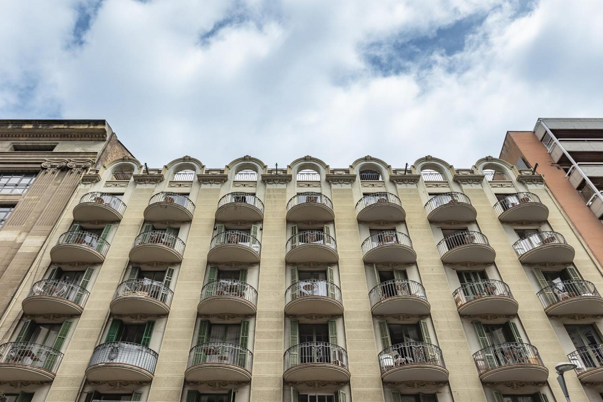 Ola Living Diagonal Guest house Barcelona